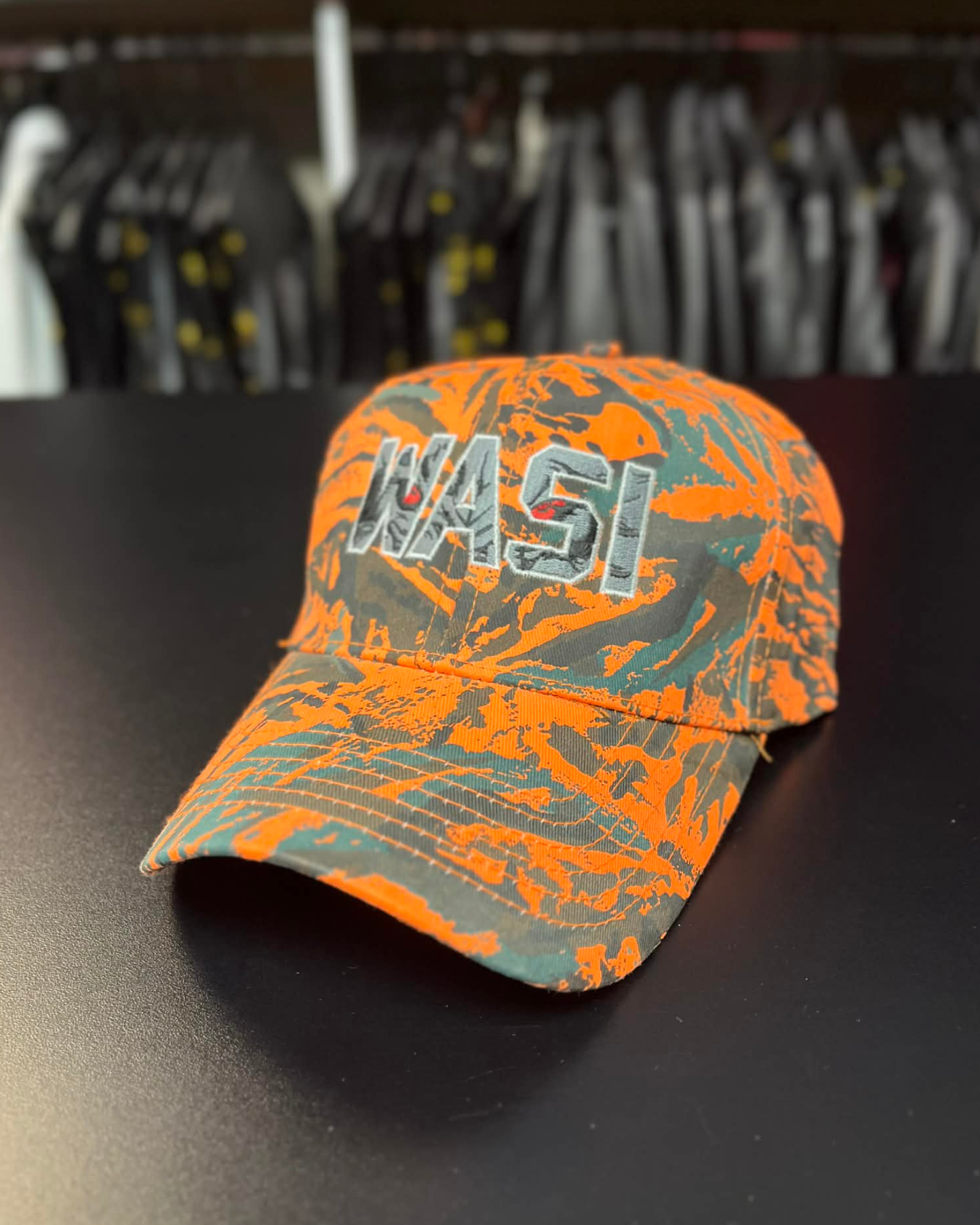 HG | Chapeau | Était